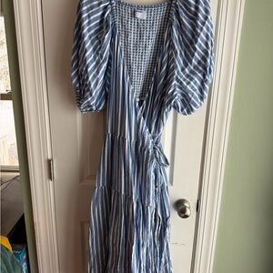 Old Navy Blue and White Striped 3/4 Sleeve Dress